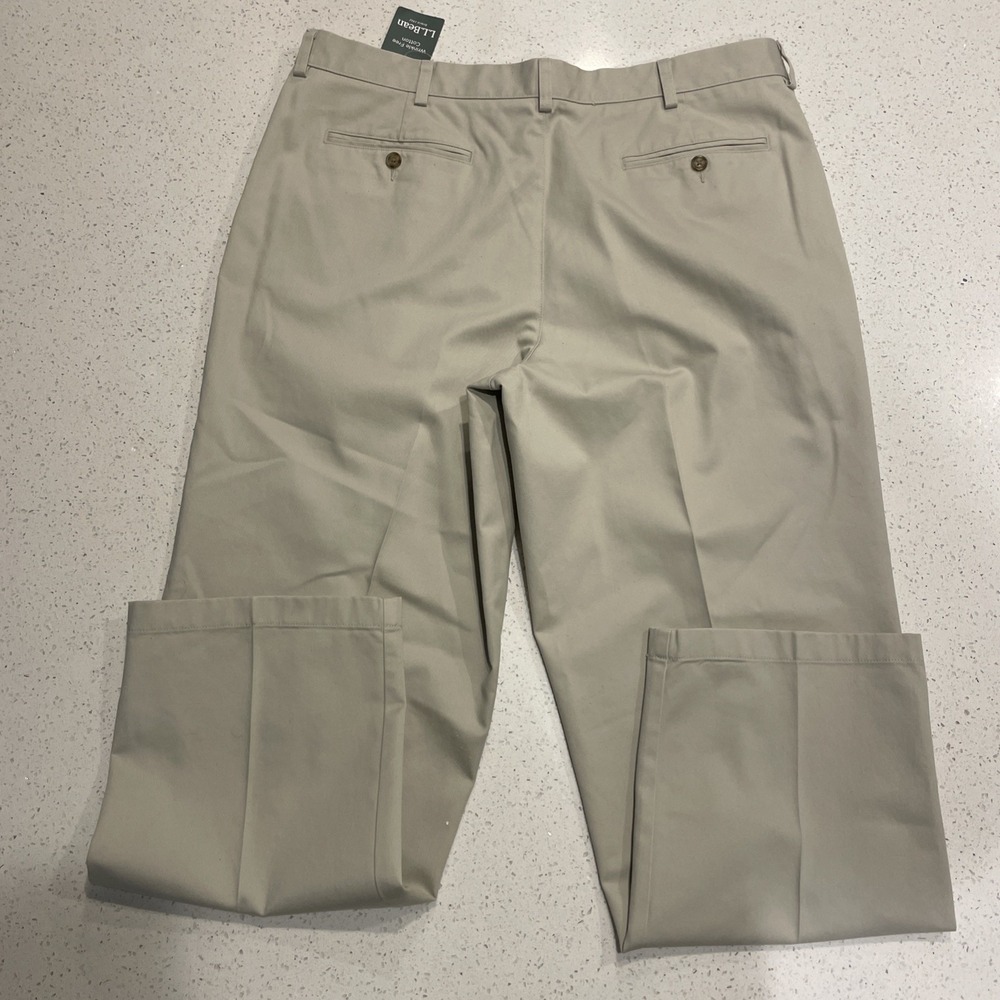 LL Bean Pleated Pant Chino Natural Fit Men 38/30 ID212336 Beige Khakis NWT - Picture 3 of 4